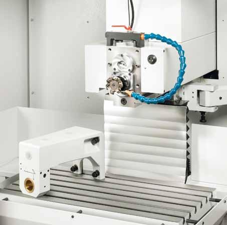 WF 00 MC_ Options Arbor holder The arbor holder is an additional device for horizontal milling.