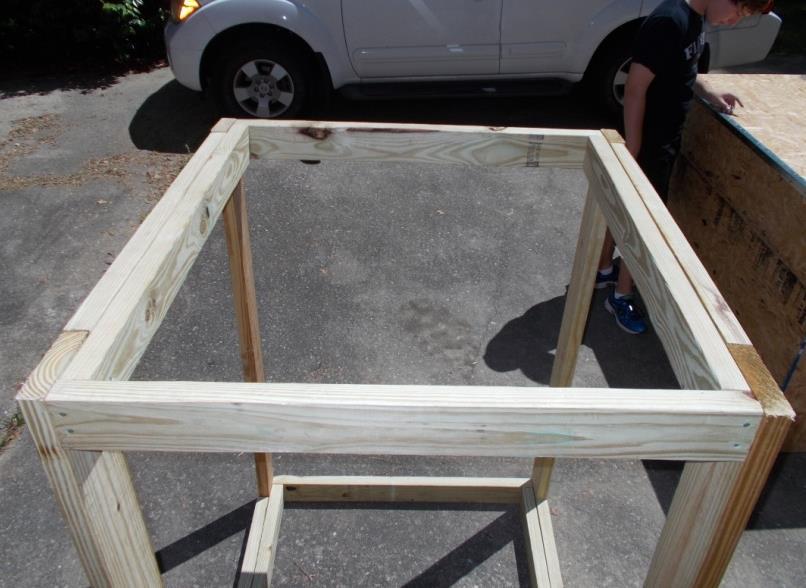 Next, using 2½ wood screws, attach (2) 2 x4 x36 to finish the top square, these are the top front and the top