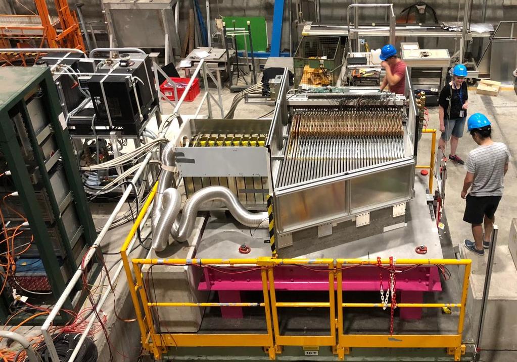 Beam tests at CERN SPS in 2018 2 beam periods at SPS H2 2 weeks in May 2018 ~1 week in June-July 2018 Setups In May: AHCAL main stack In June: as in May, plus One module with 6x6 cm²tiles