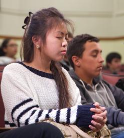Research finds benefits for students randomly assigned to mindfulness training Improved attention and executive function Greater social and emotional skills, including emotion regulation, behavior in