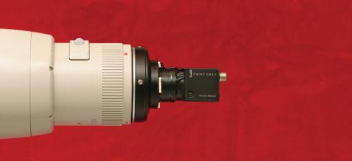 However, mechanical motion makes video capture impractical and is unsuitable for long focal length cameras.