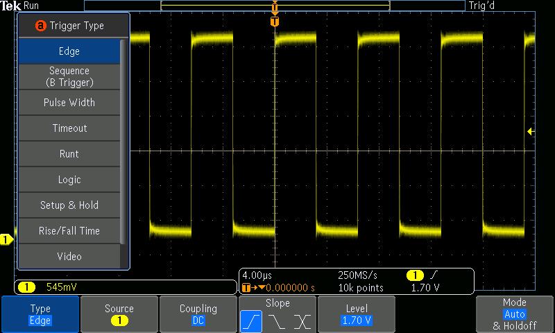 Digital phosphor technology with FastAcq highspeed waveform capture To debug a design problem, first you must know it exists.