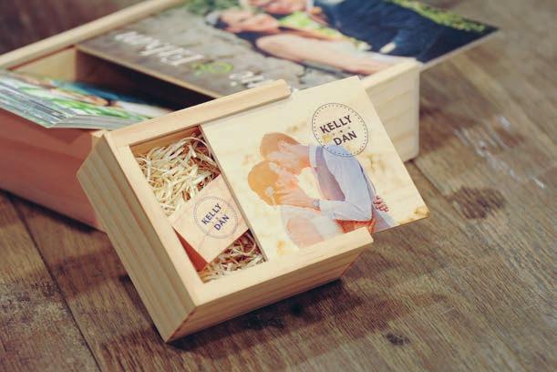 PRESENTATION / USB PRODUCTS WOODEN USB BOXES Our wooden boxes are handmade from light wood that will age naturally.