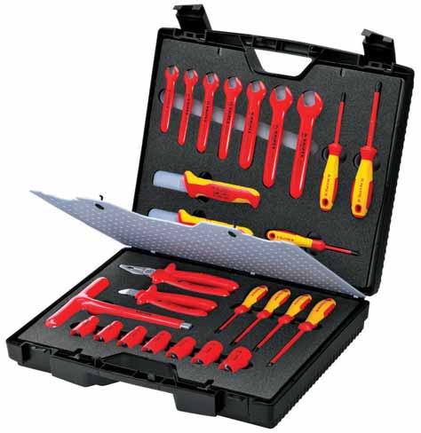 insulated KNIPEX tools for works on electrical installations # 4003773-98 99 13 026648 1 x 03 07 200 / 1 x 11 07 160 / 1 x 26 17 200 / 1 x 70 07 160