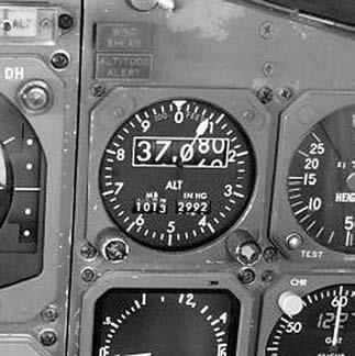 1 Airspeed indicator Altimeter Vertical speed indicator TEMPºC 30 + 0 30 Pitot heat On