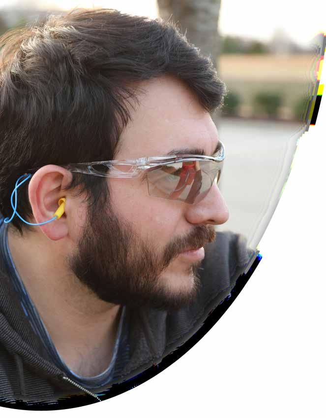 Checklite CL4 MCR Safety glasses are designed to provide solution-based