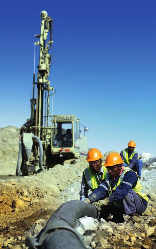 43 plc Fact Book 2010 About Platinum Namdeb employees clean the bedrock of its diamond bearing gravels using a hose to vacuum up the gravel and