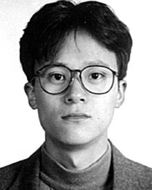 360 IEEE TRANSACTIONS ON POWER ELECTRONICS, VOL. 21, NO. 2, MARCH 2006 Junming Zhang was born in Zhejiang, China, in 1975. He received the M.S. degree and Ph.D.
