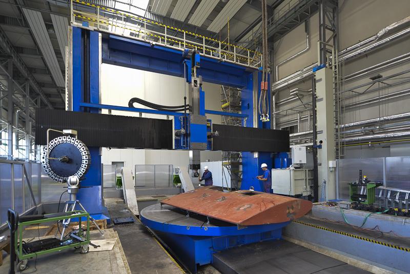 process of large size objects on multi-axes machining centres
