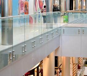 Designed for: Light and medium use Varieties: Fascia mount Applications: Stairs and balustrades Material: Stainless steel 304 and 316 satined Infills: Glass Glass thickness: 5/16" - 1"
