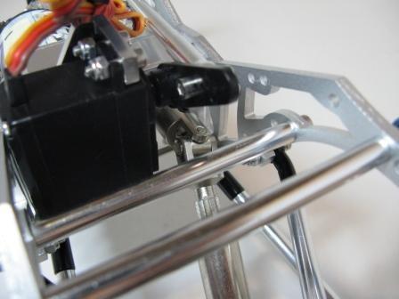 You can use the additional 70mm links to support the Diablo chassis. Use the M3 X 8mm SHCS to secure the links. * You can see the additional link in the photo below.