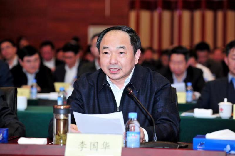 Mr. Li Guohua, President of China Unicom, presented the work report Mr. Li Guohua presented the work report.