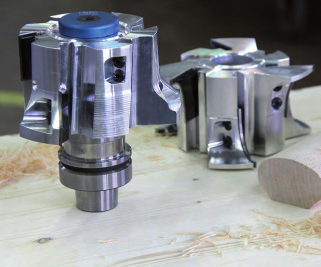 With its aluminum base frame, the cutterhead is used in double end tenoners and molding machines as well as in spindle molders and machining centers to shape solid timber and wood materials.