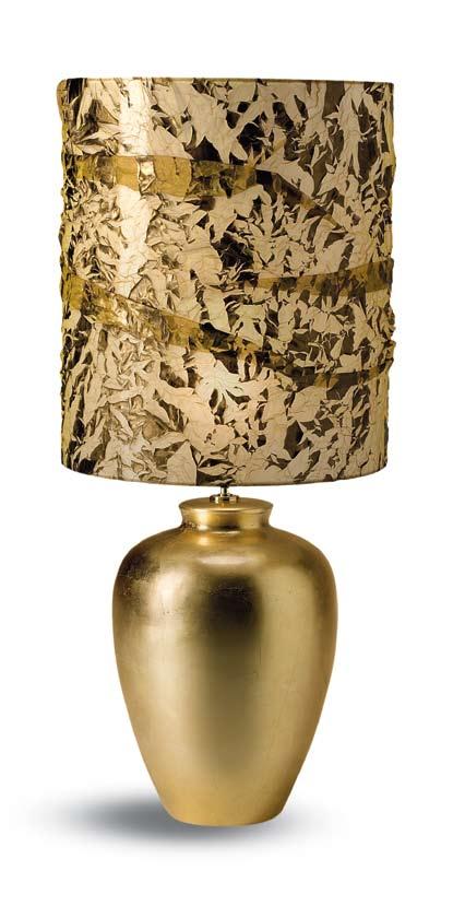 bronzo. Table lamp in gold leaf hand decorated majolica.