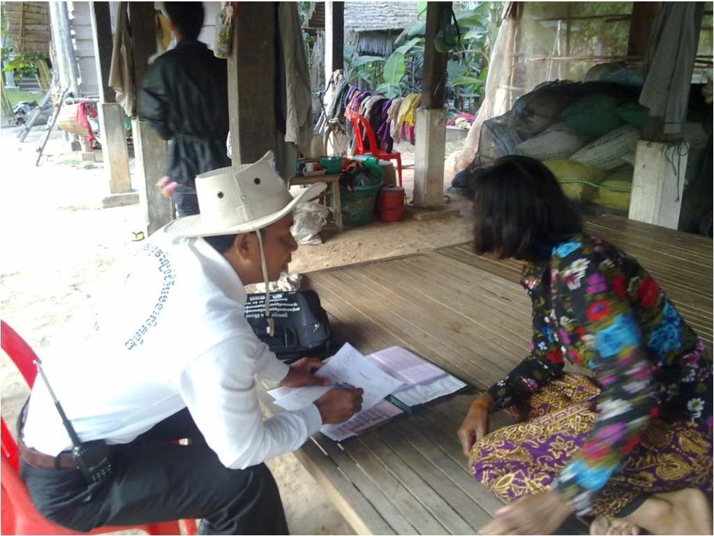 2 Field implementation(cont ) D1 Given the invitation letter After the verification, the Census team member gives the invitation letters to each family chief and cordially asks all eligible household