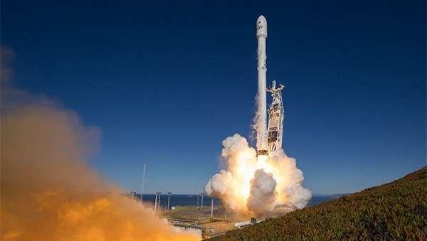 Liftoff First launch of 10 Iridium NEXT satellites Jan 14, 2017, from Vandenberg AFB, California