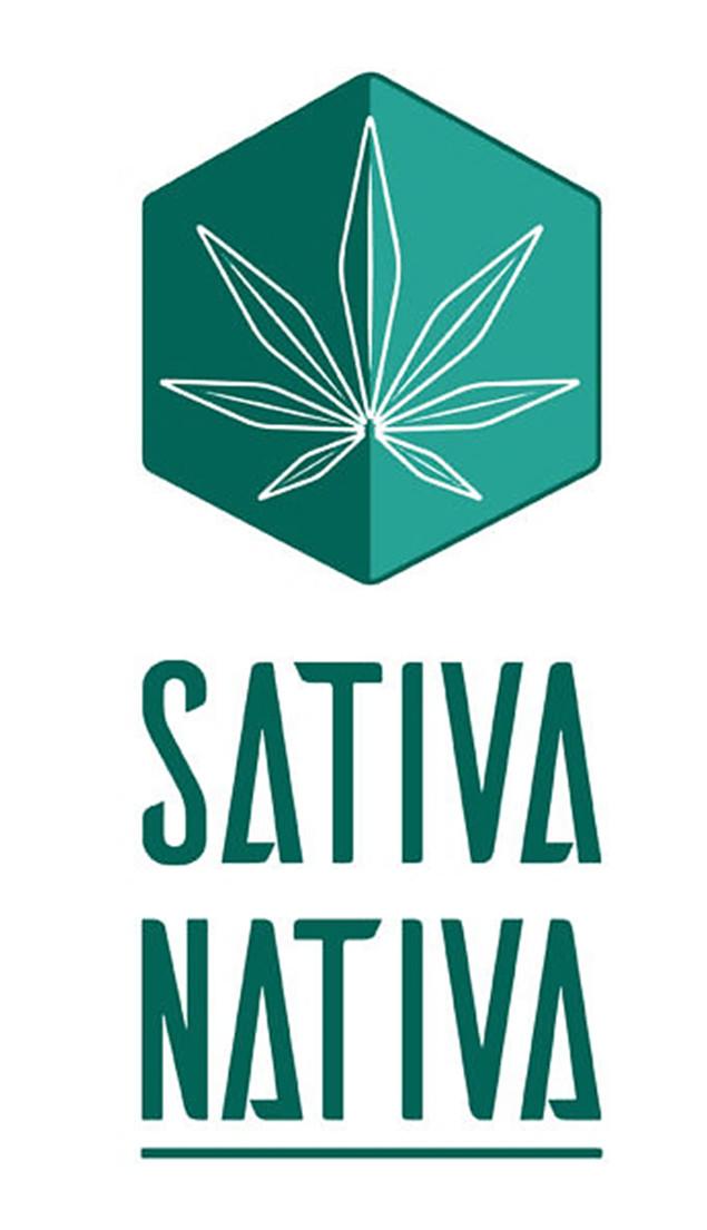 10 TSX.V:PURE OTC:PRCNF Flagship International Facility Sativa Nativa S.A.S. - Colombia* Assuming Pure Global s 75% interest in Sativa Nativa, PURE will have total production capacity of 132,000+ kg, by Q1 2020 across a combined 904,000 sq.