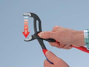 KNIPEX Cobra QuickSet Additional fast adjustment on the workpiece also without pressing the push-button.