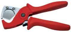 90 Hose and Pipe Cutters for cutting thin walled plastic pipes (e. g. armoured plastic pipes) and flexible hoses, also with fabric reinforcment, of plastic and rubber up to 25 mm dia.