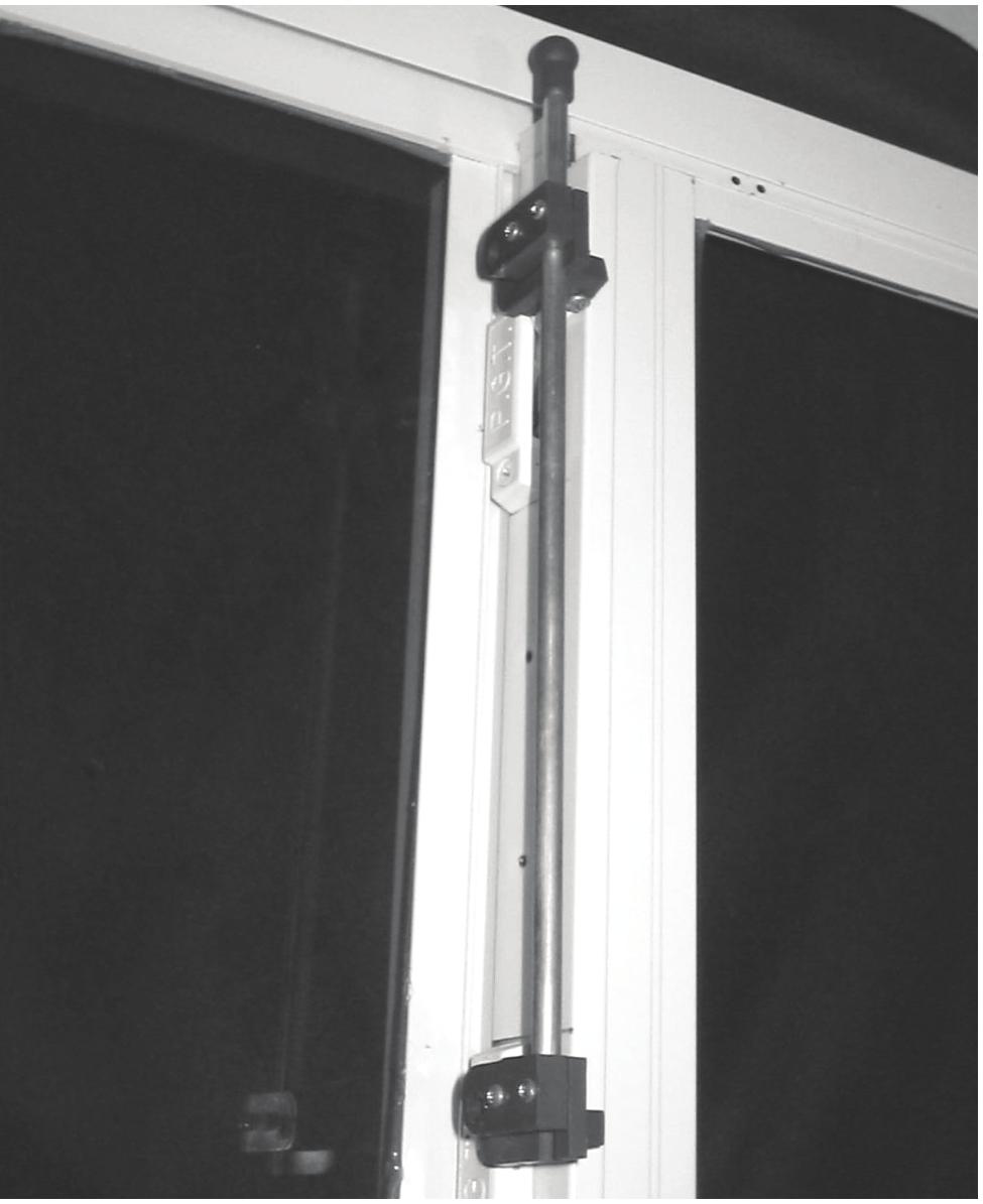 6TP247 (W/K/S) 1000 Egress Connector Bar Aluminum rod that attaches to the sash latch by 2