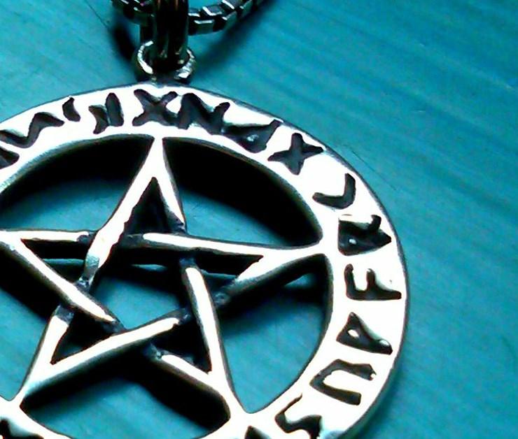 Wearing a pentacle helps Wiccans recognize each other and know that they are in safe company.