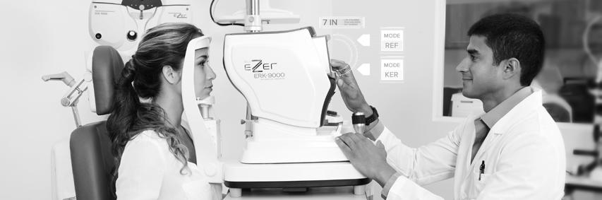 AUTO REFRACTOR/ KERATOMETER Now you can perform refractometry and keratometry alone or simultaneously.