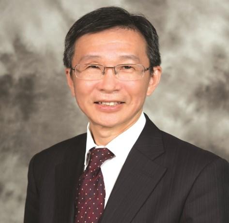 He is also responsible for conducting a root-and-branch review on the regulation of private healthcare facilities and healthcare manpower planning and professional development in Hong Kong.