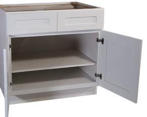 561357 613158 B21 21" One door, one drawer base cabinet 21" w x 34½" h x 24" d C 561365 613166 B24 24" Two