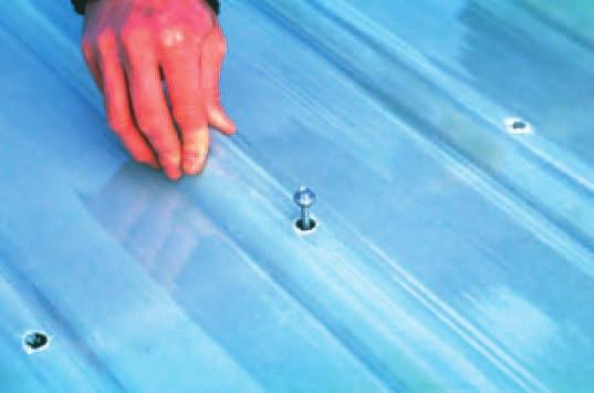 ) It is important not to over tighten the screw putting undue pressure on the fibreglass sheet.