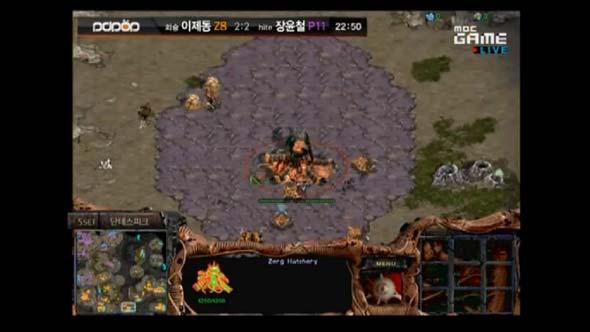 Jaedong takes his 6 o'clock base and the mineral only near his 3rd