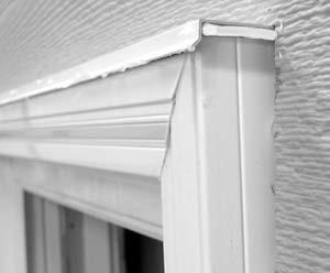 Weight of window units and accessories will vary. Use a reasonable number of people with sufficient strength to lift, carry and install windows and accessories.