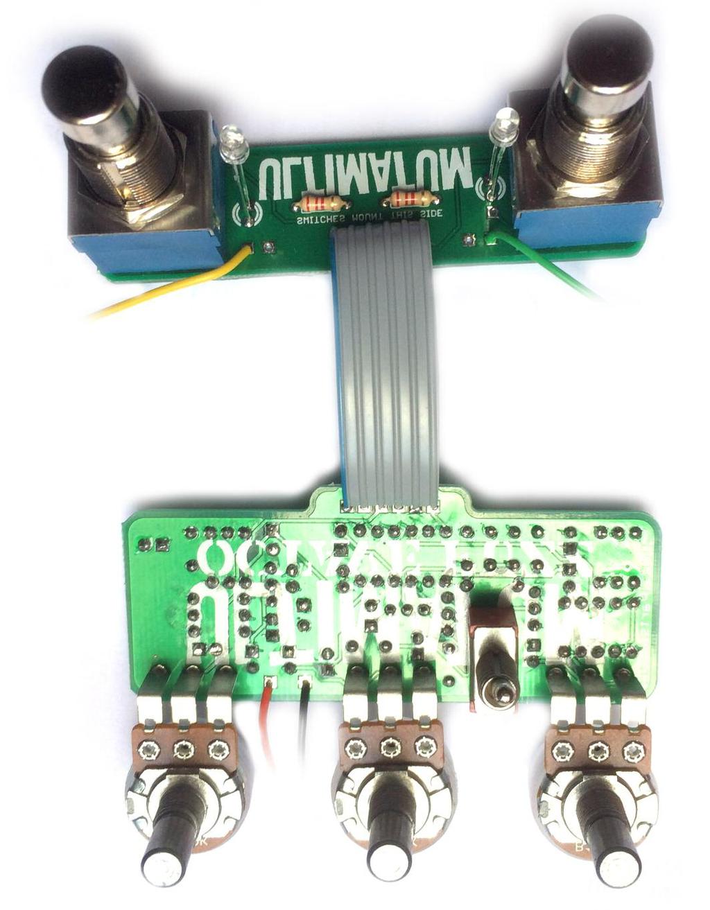 Now you need to join the two boards together. You have a nice 6-way ribbon cable, right? If not, just run six lengths of wire between the two boards.