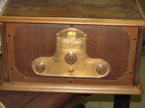 Older Wood Radio
