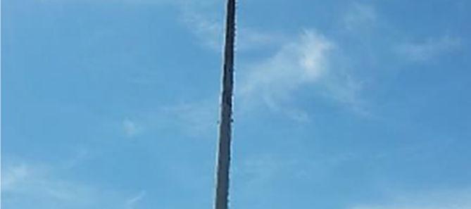 mast, which has the functionality to support telecommunications antennas.