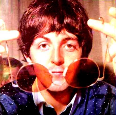7 The Beatles - For No One - Revolver Lead vocal: Paul Written entirely by Paul in March 1966 while on vacation with then-girlfriend Jane Asher at the Swiss ski resort of Klosters.