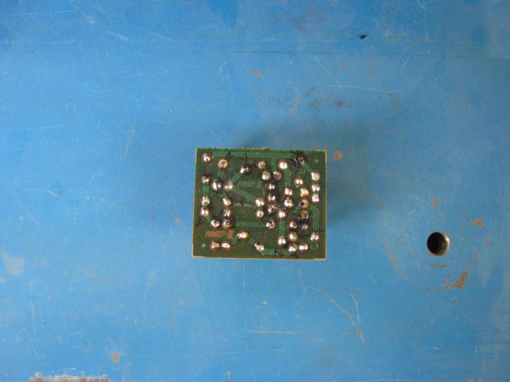 Laser soldering preliminary experiment In fig. 7, the connection side with the soldered pads is presented.