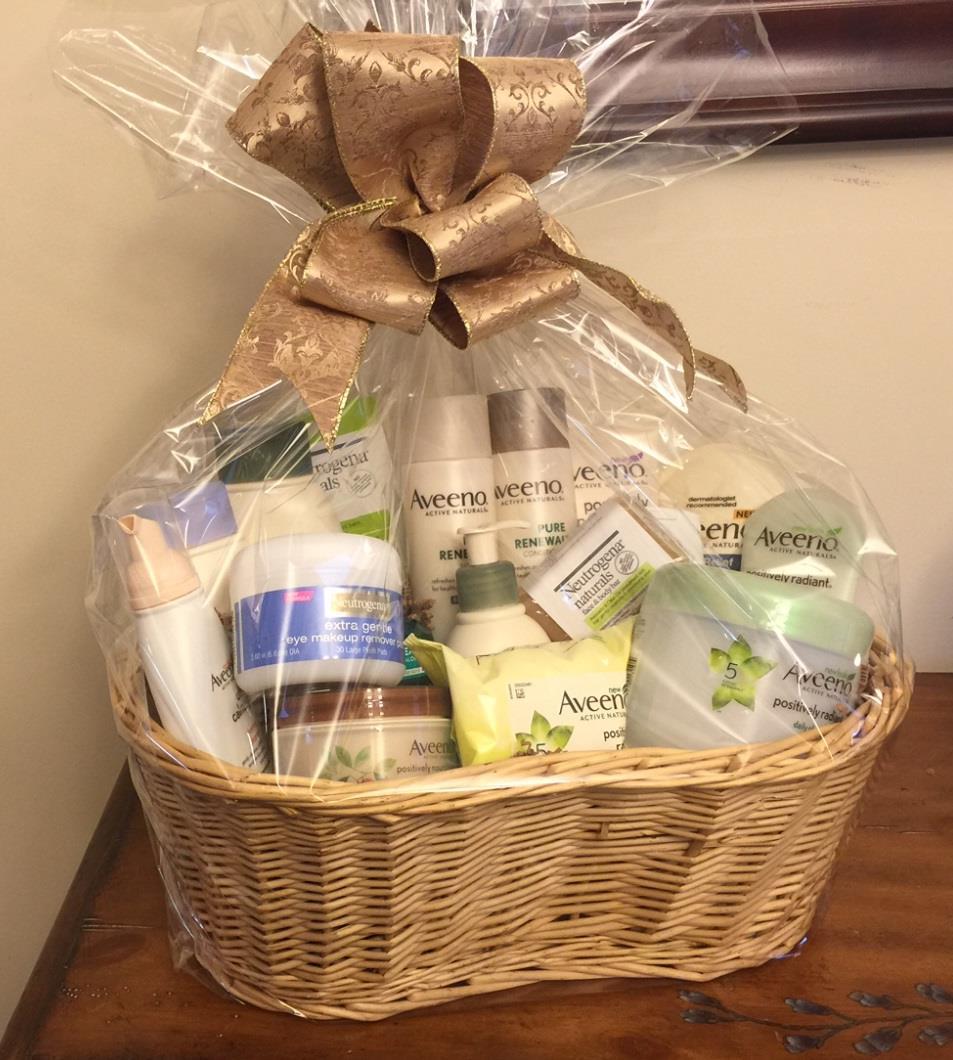Johnson & Johnson Gift Basket for Women Basket includes luxurious Aveeno bath products.