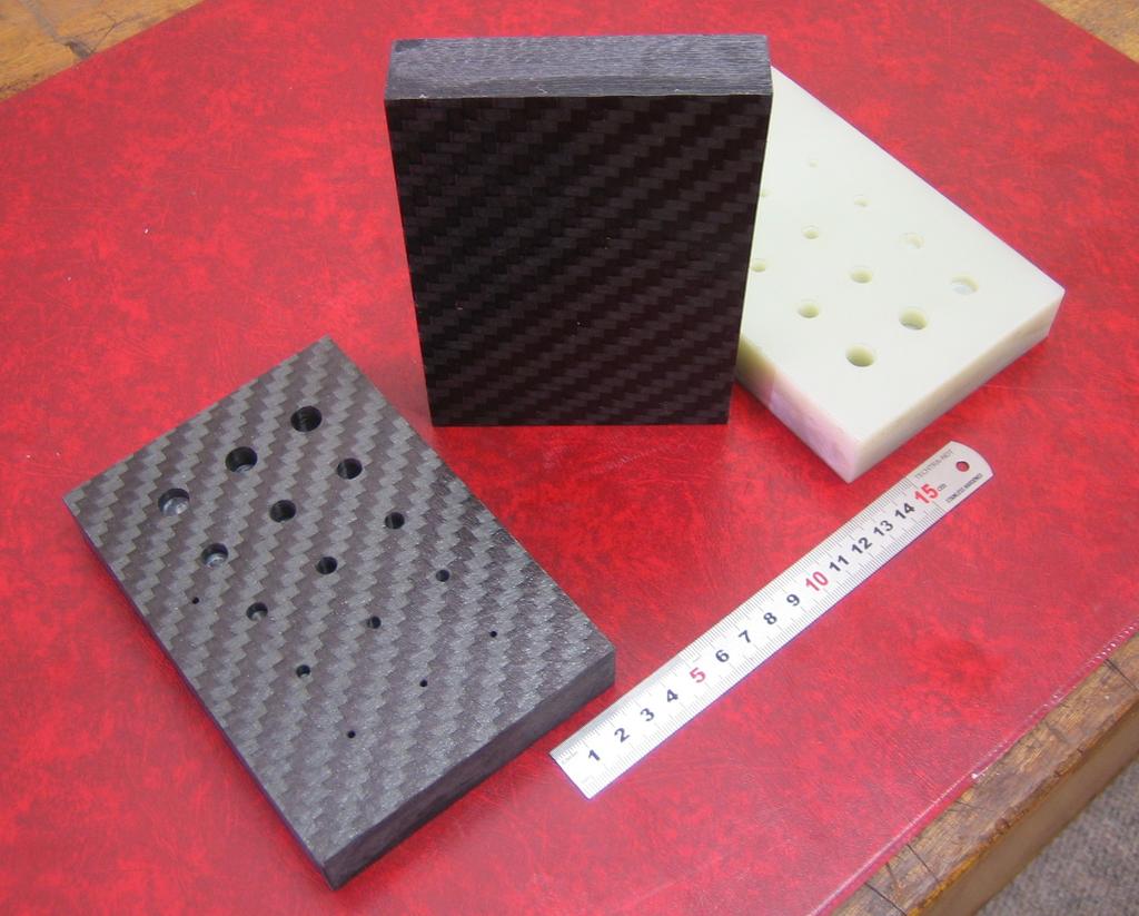 mm Thickness = 24,2 mm 2458 m/s Block nr.1: Back surface of G11 Phenolic Sheet Block nr.3: Front surface of Carbon fibre block made from dry fibres. Block nr.2: Back surface of carbon fibre block made form pre-impregnated fibres.