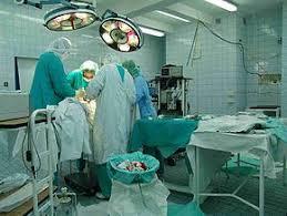Complementary Contrast SUCCESSIVE OR AFTERIMAGE Today, most surgical gowns,