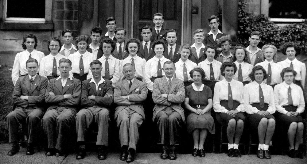 Prefects 1944-45 Photo and names from Geoff Booth. Thank you, Geoff. Back Row L-R: Frank Noble, George Rogers, Young J.A.
