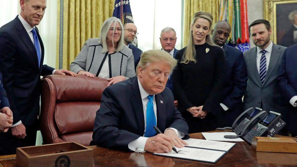 Trump Signs Directive to Create a Military Space Force President Donald Trump signed Space Policy Directive-4 (SPD-4) on Feb.