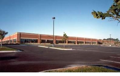70 NNN Hudson Road Technology Center 7805 Hudson Rd Woodbury, MN 55125 138,732 SF 2000 7,605 square feet of air-conditoned warehouse space including 900 SF repair lab.