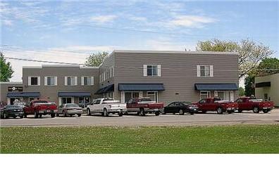 36 / SF One Story Office uilding 75% Leaased / Owner Occupied 10' eilings; Nicely Finished