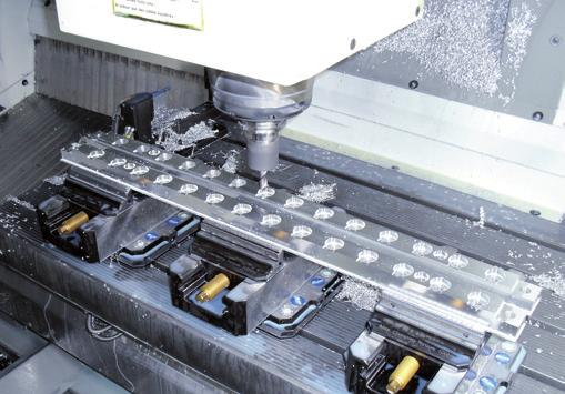 key. To increase the work area between the workpieces (which allows for a larger