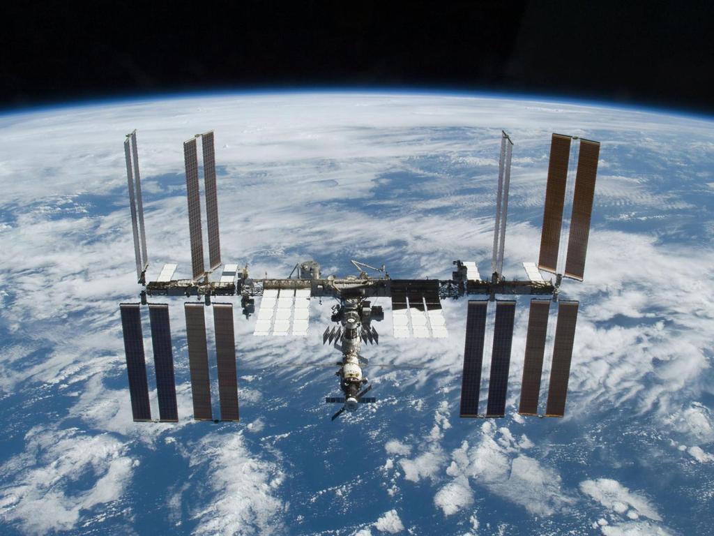 Agency Group Discussion Focus Areas The potentials for future maintenance of the ISS The implications and benefits of this extension at an international level The