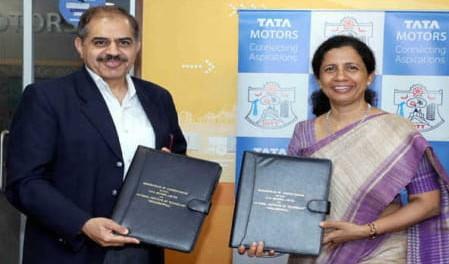 United News of India Tata Motors inks pact with NIT, Trichy Chennai, May 17 (UNI) Auto major Tata Motors Limited on Thursday signed a Memorandum of Understanding (MoU) with National Institute of
