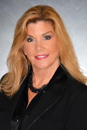 Contact 3 & Bio JOANNA GINDER Sales Agent Professional Background Joanna obtained her Florida real estate in 1996 and was an associate with Keller Williams Select in Lakewood Ranch, prior to joining