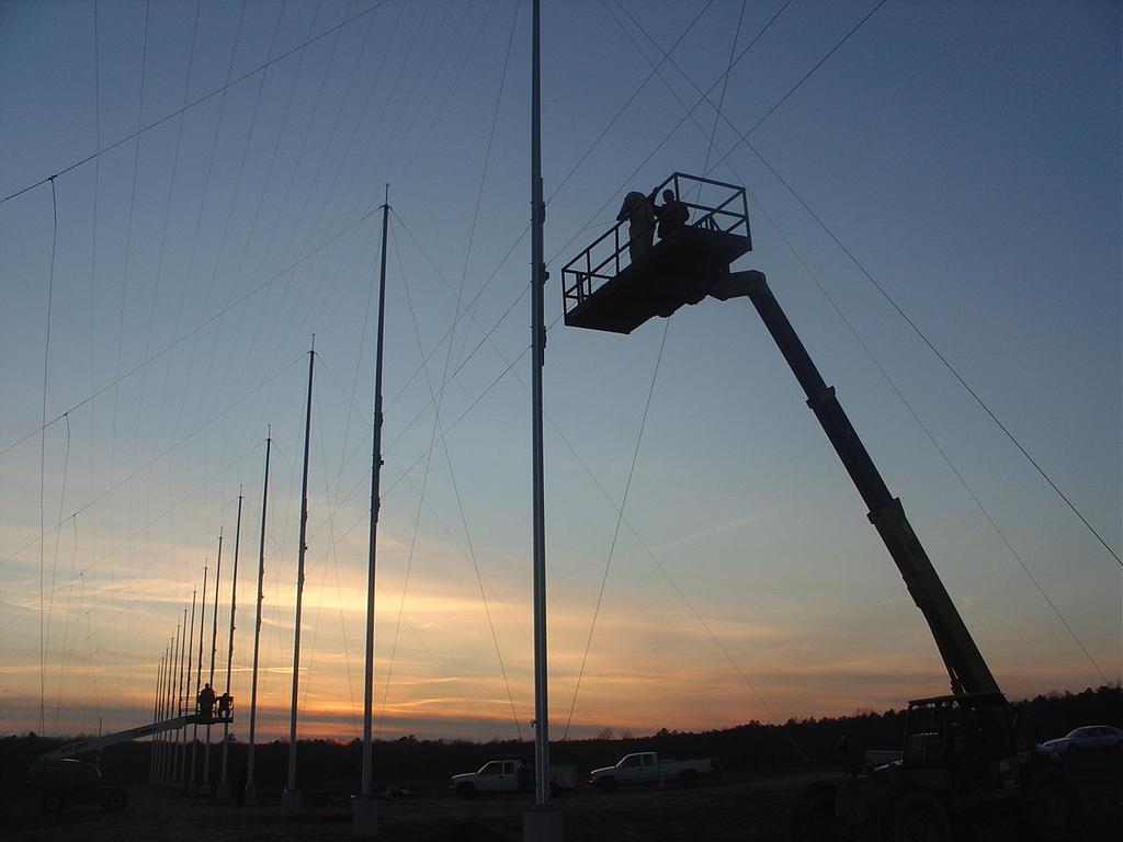 The Blackstone Radar The third mid-latitude SuperDARN radar became operational at Blackstone, VA, on February 2 nd, 2008.