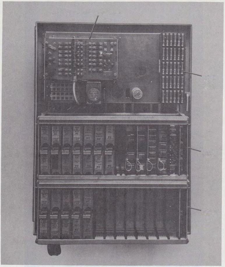 Fig. 2-1218 Apparatus Box, Equipped With