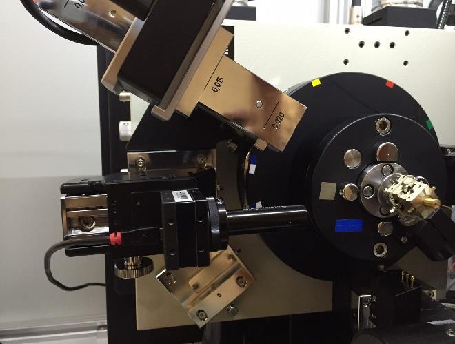 The autosampler for transmission flat plates may remain mounted onto the diffractometer 2. If stage is spinning and/or occupied with a sample holder, you need to a.